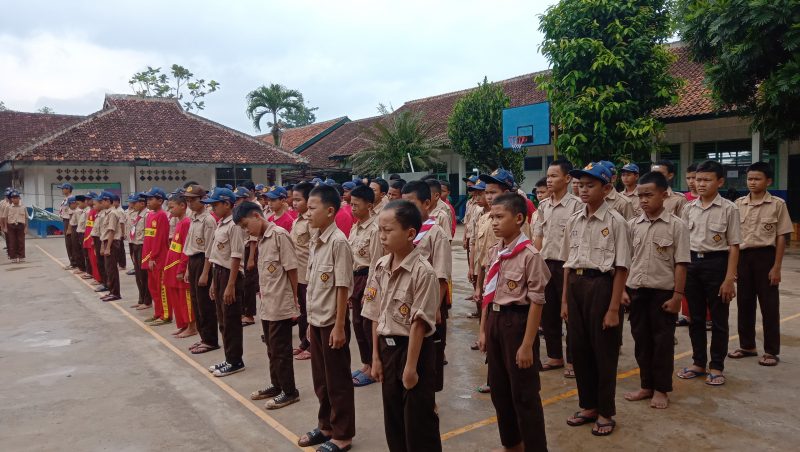 [Video] PTP Pramuka dan Sertijab PMR SMPN 1 Mande