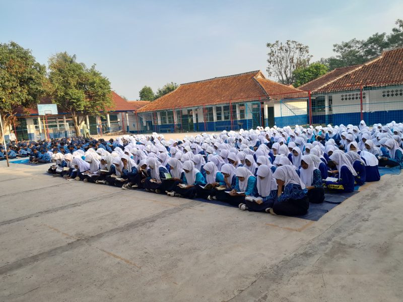 Readathon 3 Bahasa, Seru dan Banyak Warna