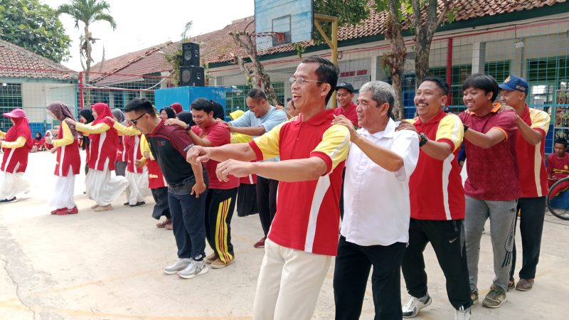 SMPN 1 Mande Meriahkan Hari Kemerdekaan dengan Lomba-Lomba Seru