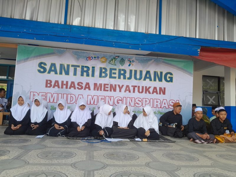 SMPN 1 Mande Peringati Hari Santri dengan Kegiatan Keagamaan dan Nuansa Perjuangan